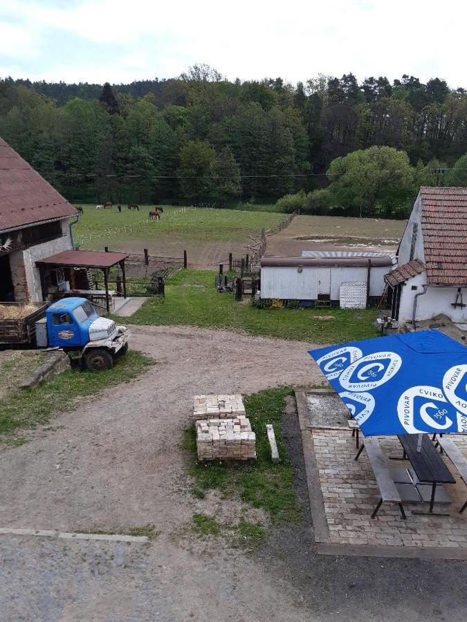 Staj Zaksin - Spejchar Appartement Dubá Buitenkant foto